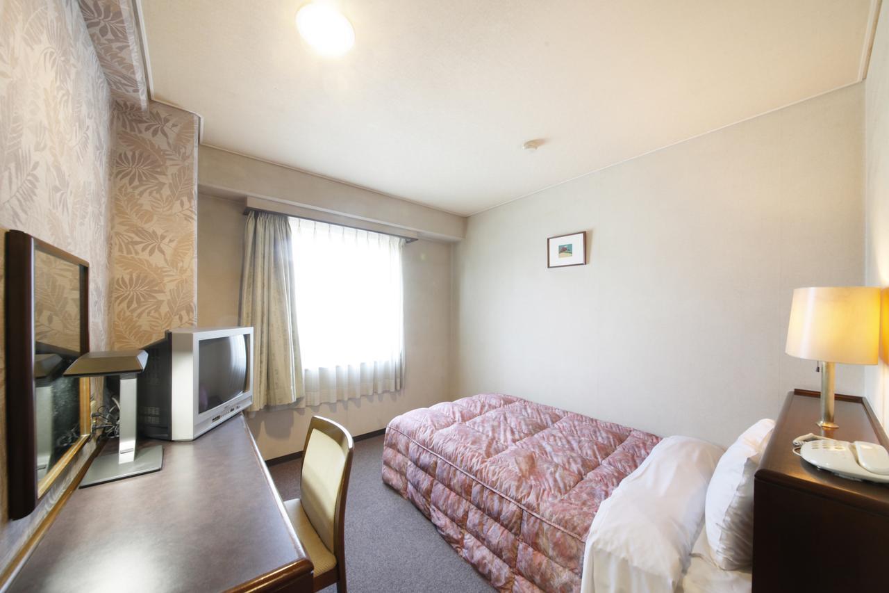 Business Hotel Taihei Annex Matsuyama  Eksteriør billede