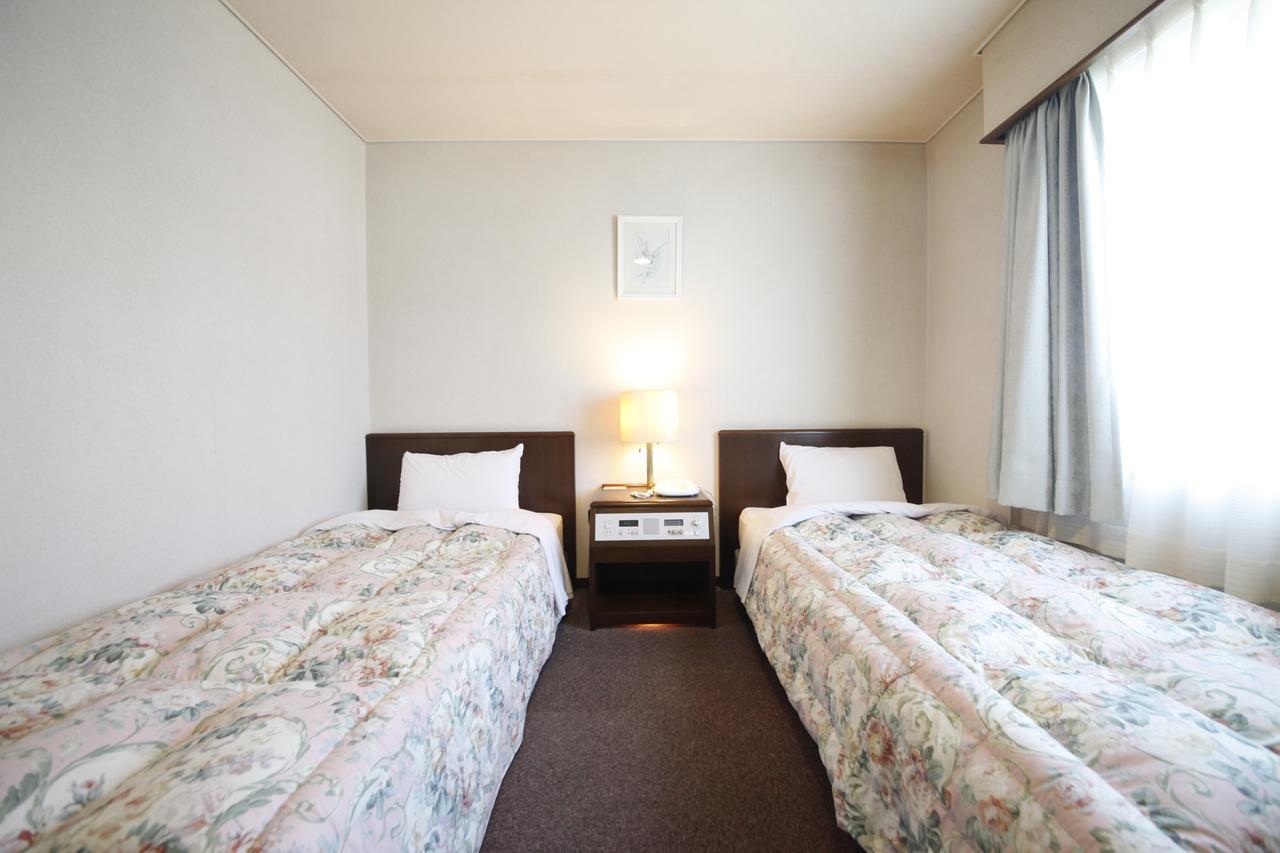 Business Hotel Taihei Annex Matsuyama  Eksteriør billede